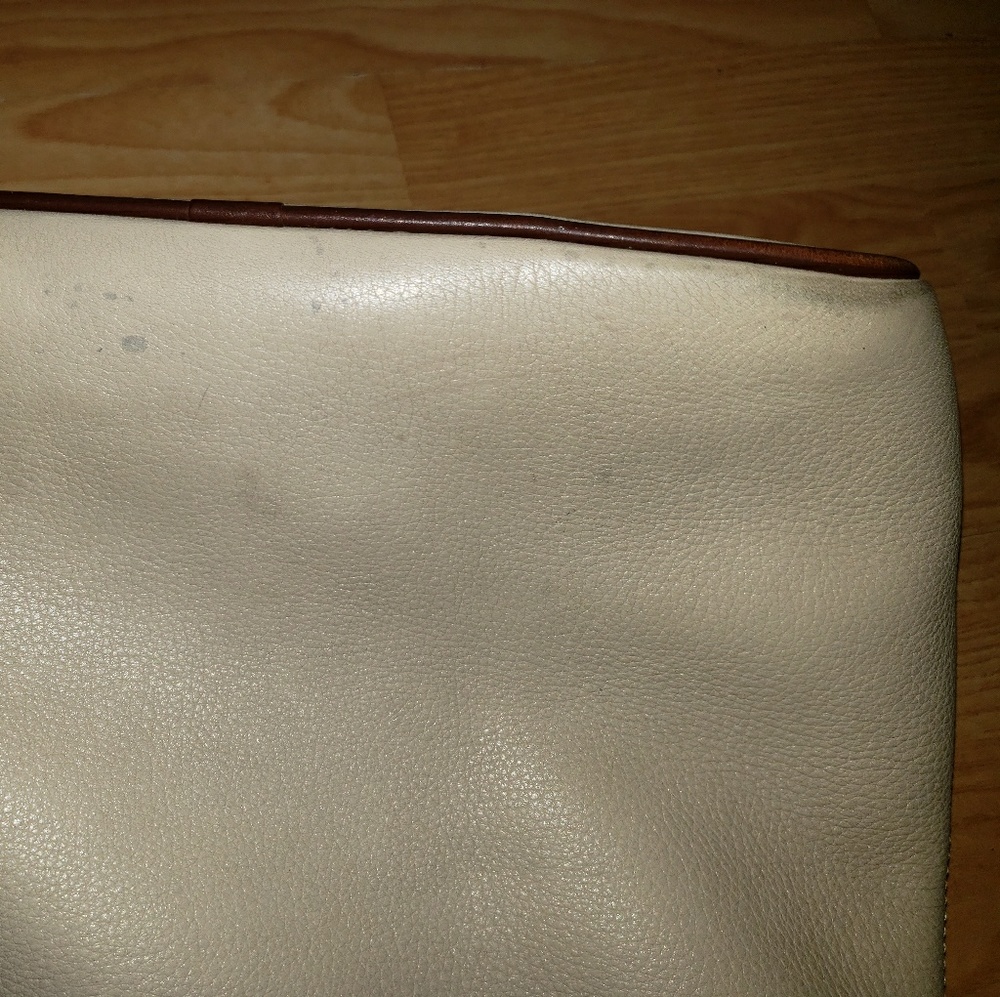 Dooney & Burke purse - Picture 3 of 4